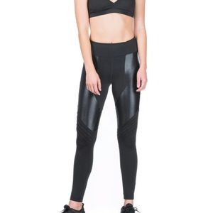 Koral high rise black moto legging.  Size Medium.  Good used condition.